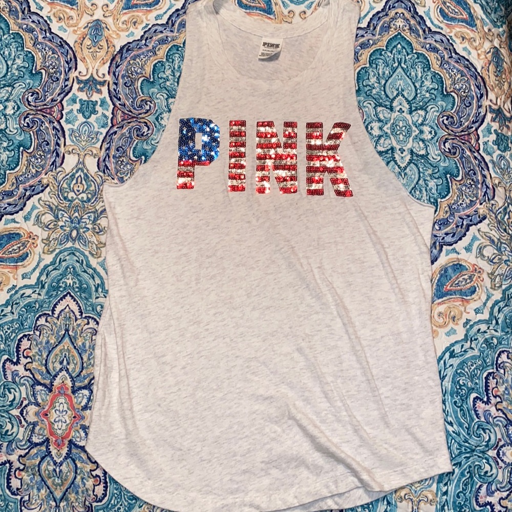 White flag tank